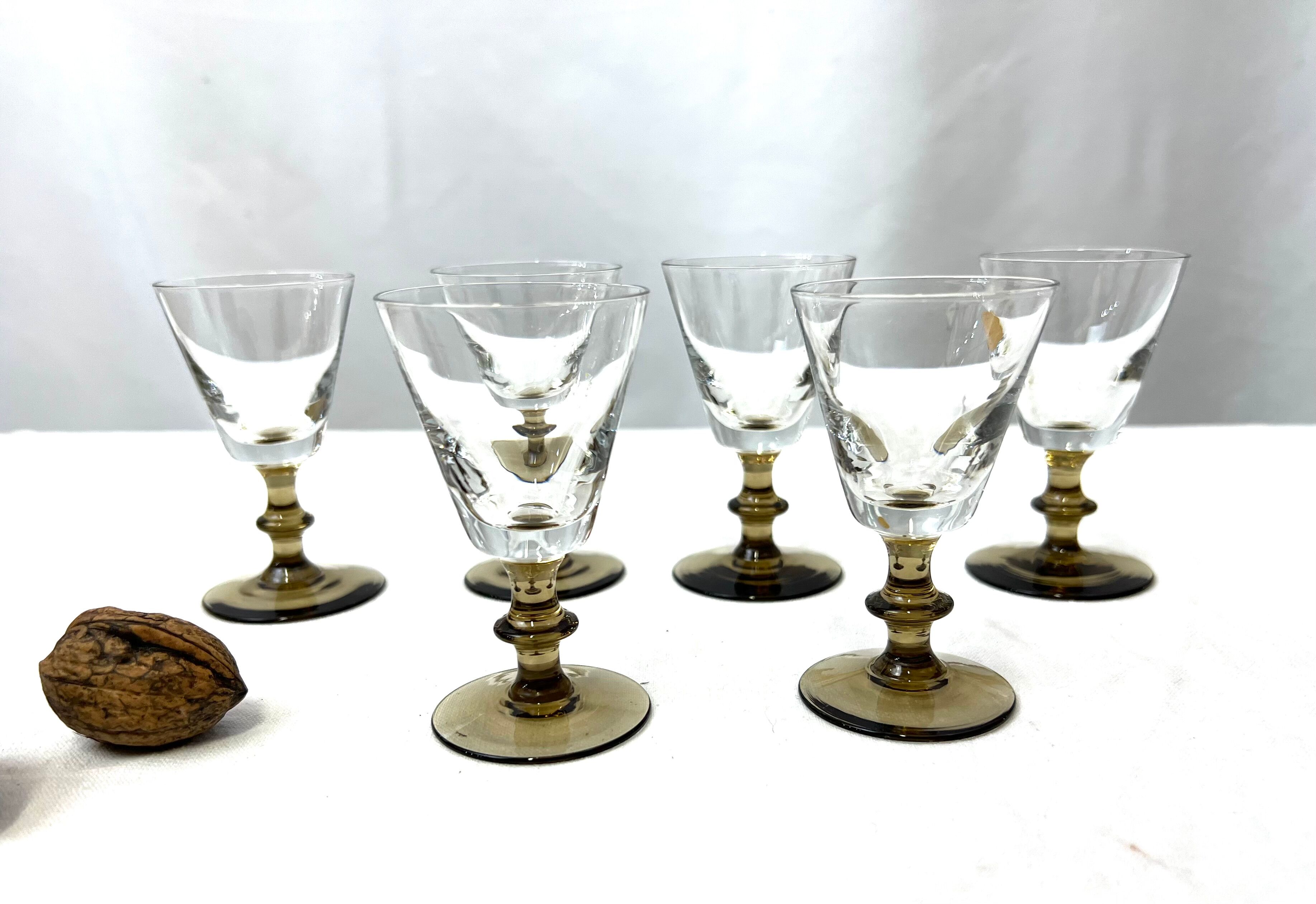 6 verres pied liqueur shot en verre fumé dans coffret Breizistal Luxe