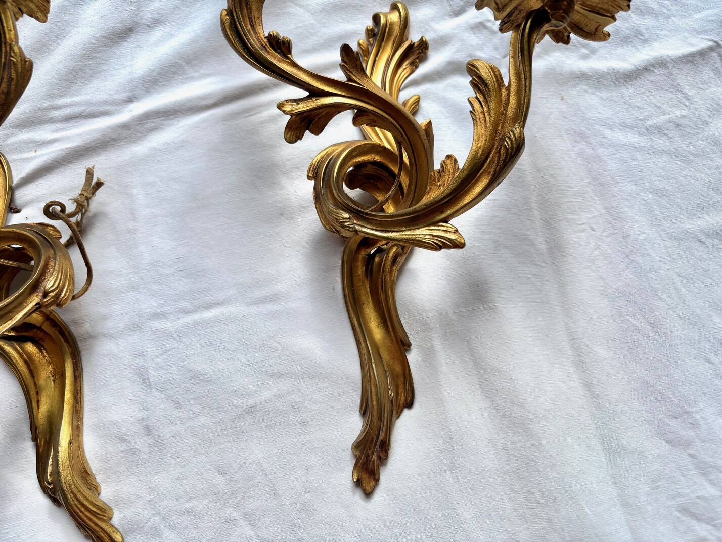 Pair of gilt bronze wall sconces, Louis XV rocaille style