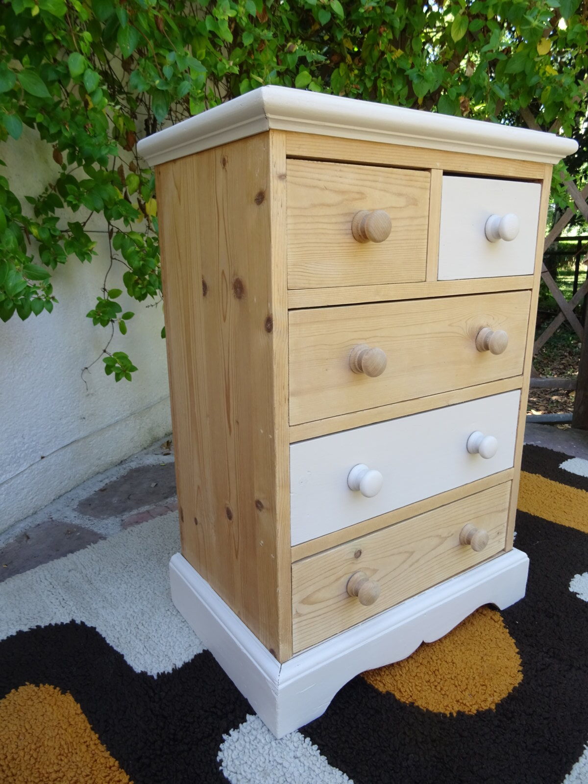 Pine dresser