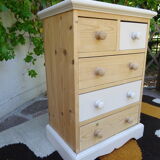Pine dresser