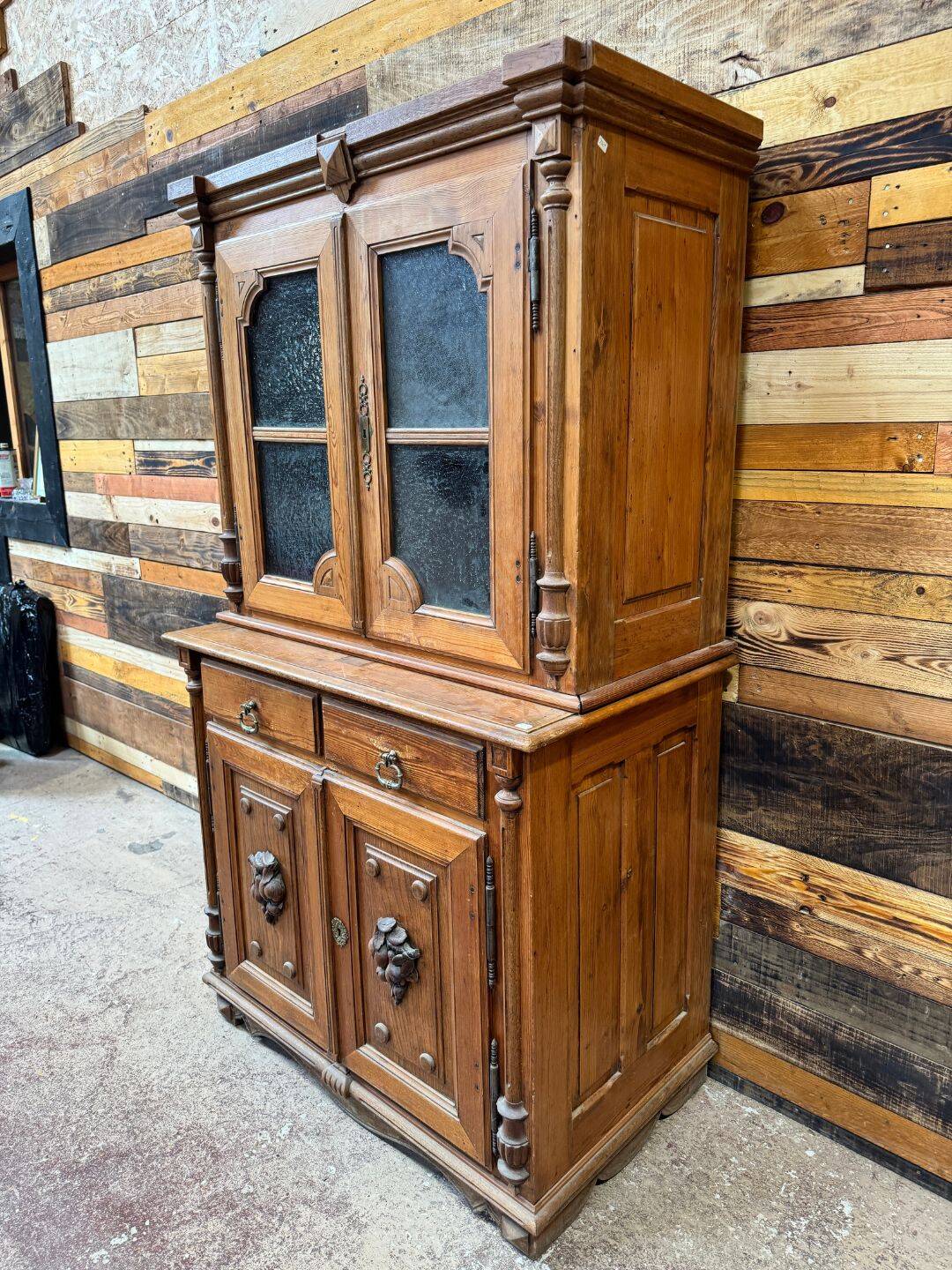 Vaisselier ancien