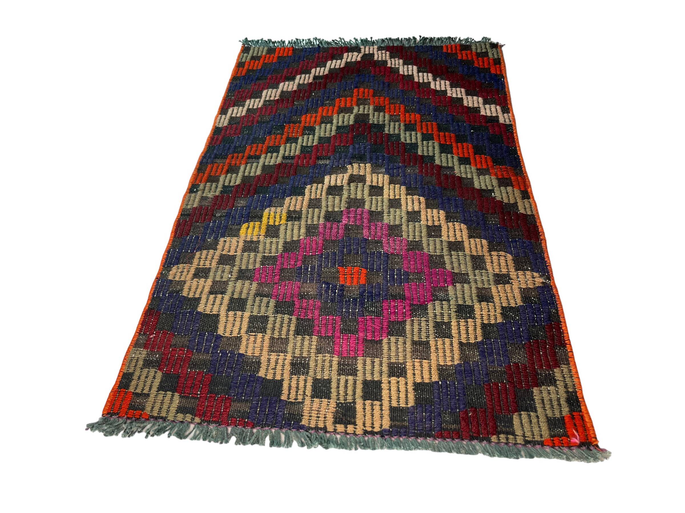 Vintage turkish kilim rug, 95 x 57 cm