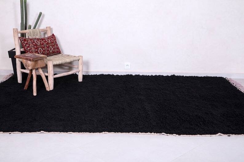 Handmade black wool Berber rug, size 150 x 250 cm
