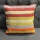 Coussin en laine turque rayé