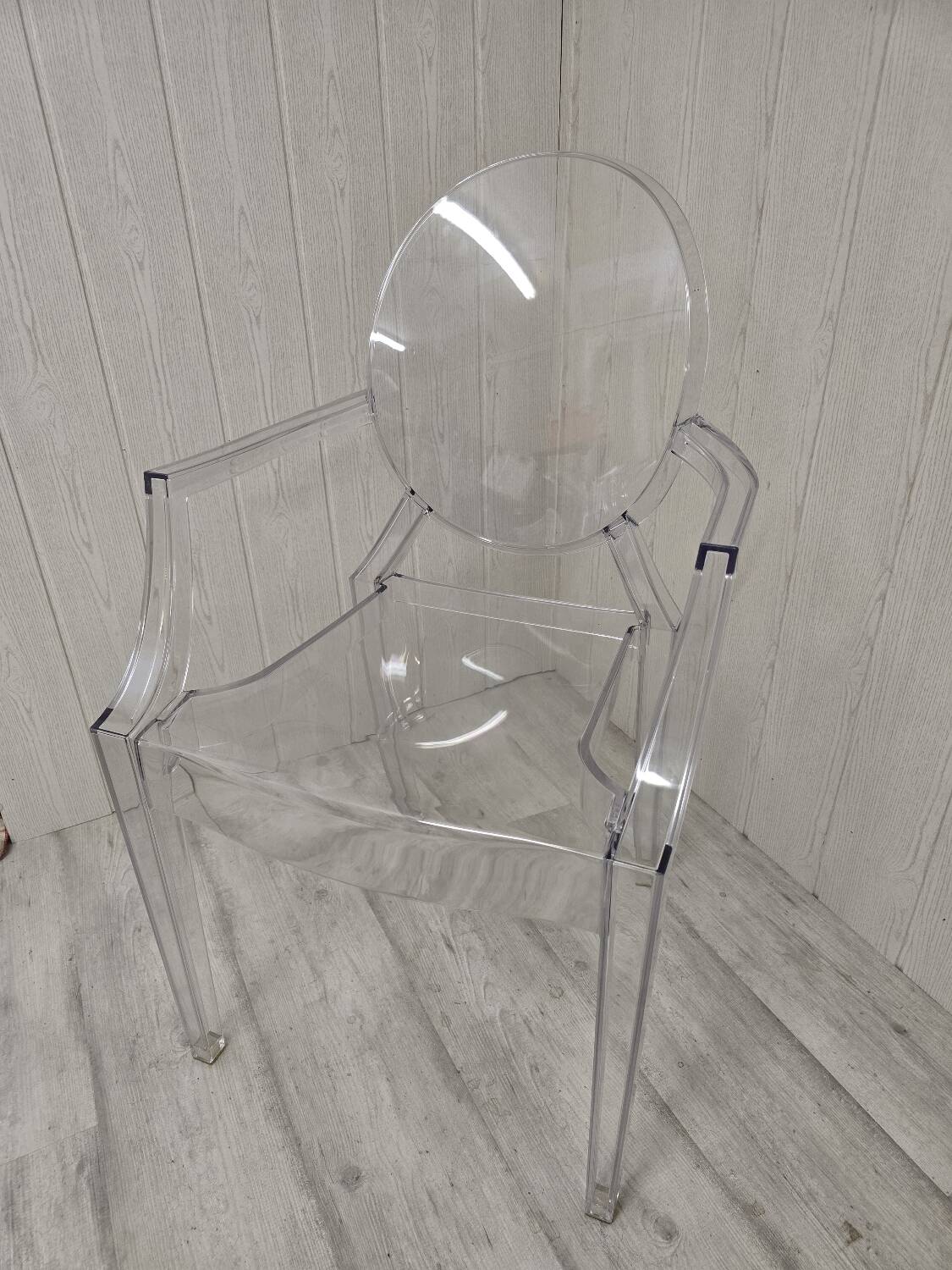 4 fauteuils Philippe Starck model Louis Ghost par Kartell