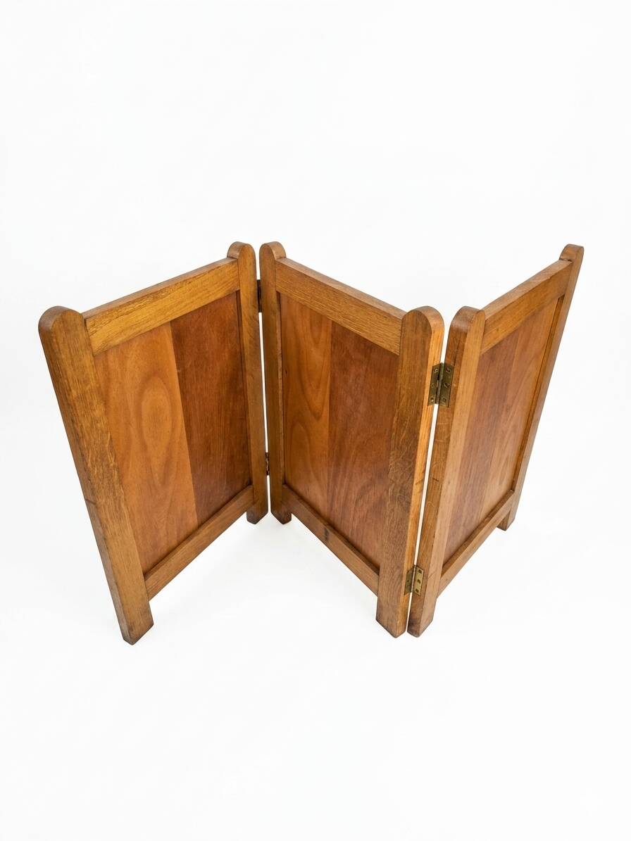 Old oak three-panel fire screen