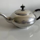 English pewter teapot, Victorian period