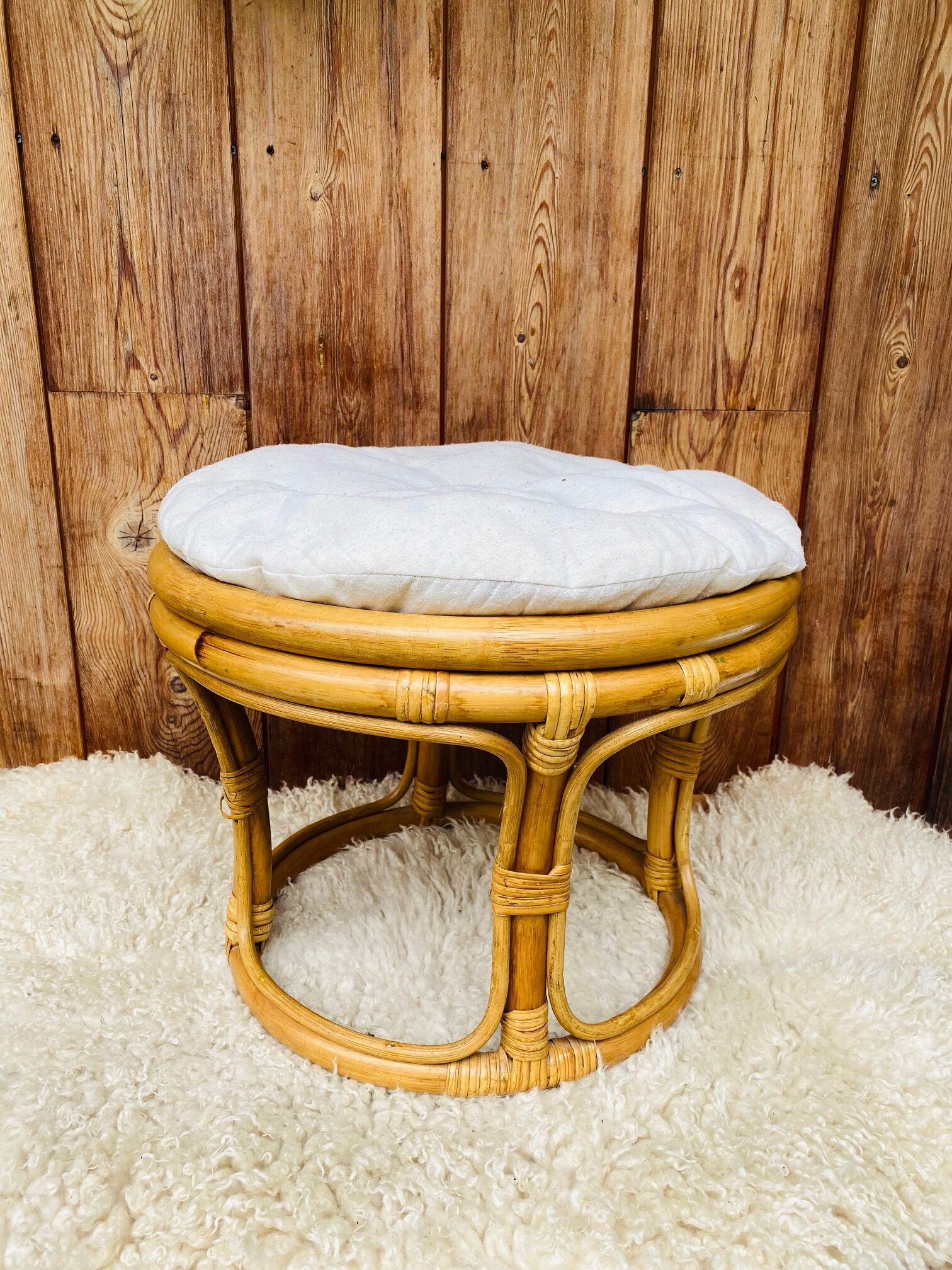 Pouf in rattan and bamboo natural color 70s.
