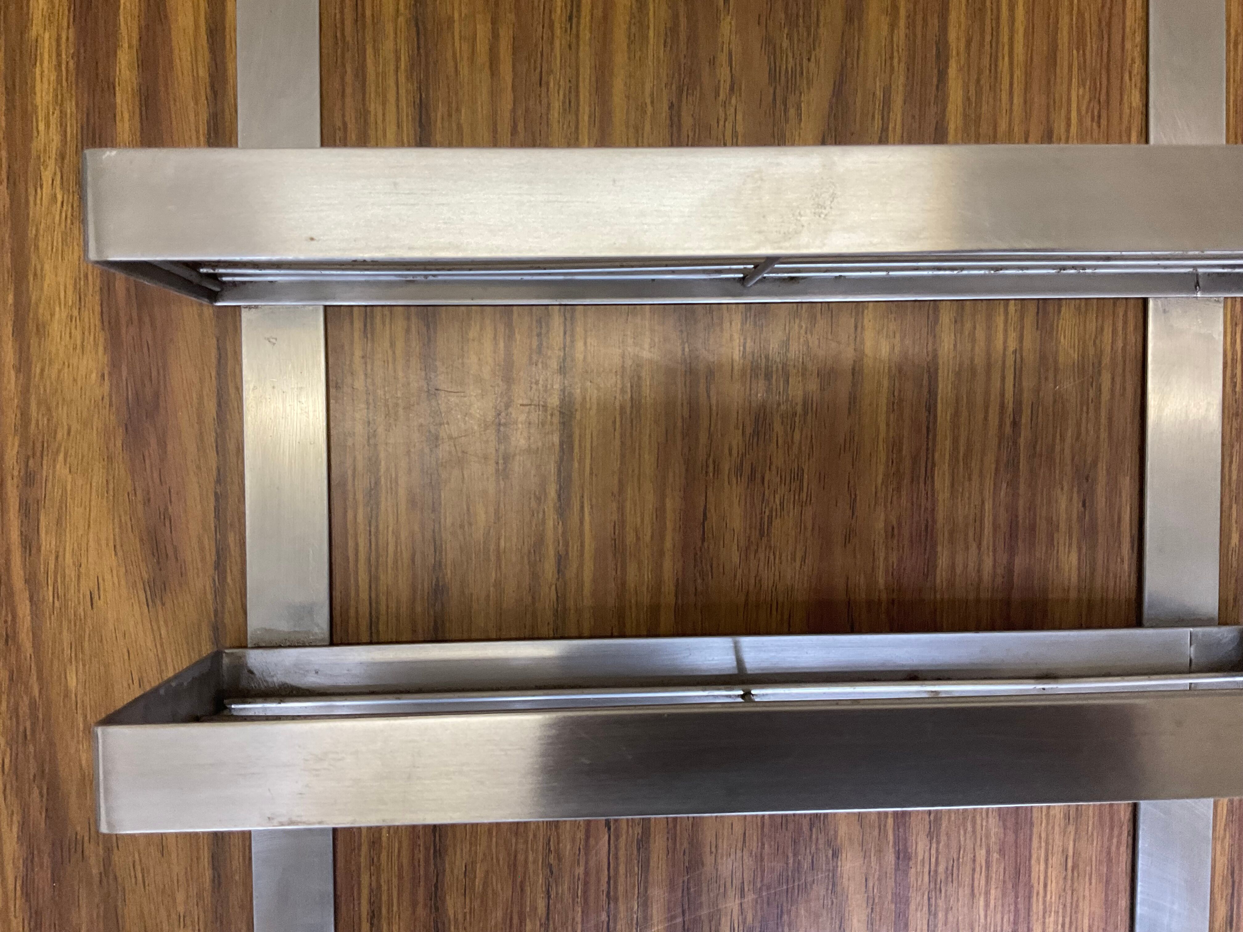 Bathroom shelf