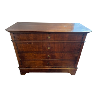 Late 19th century walnut chest of drawers