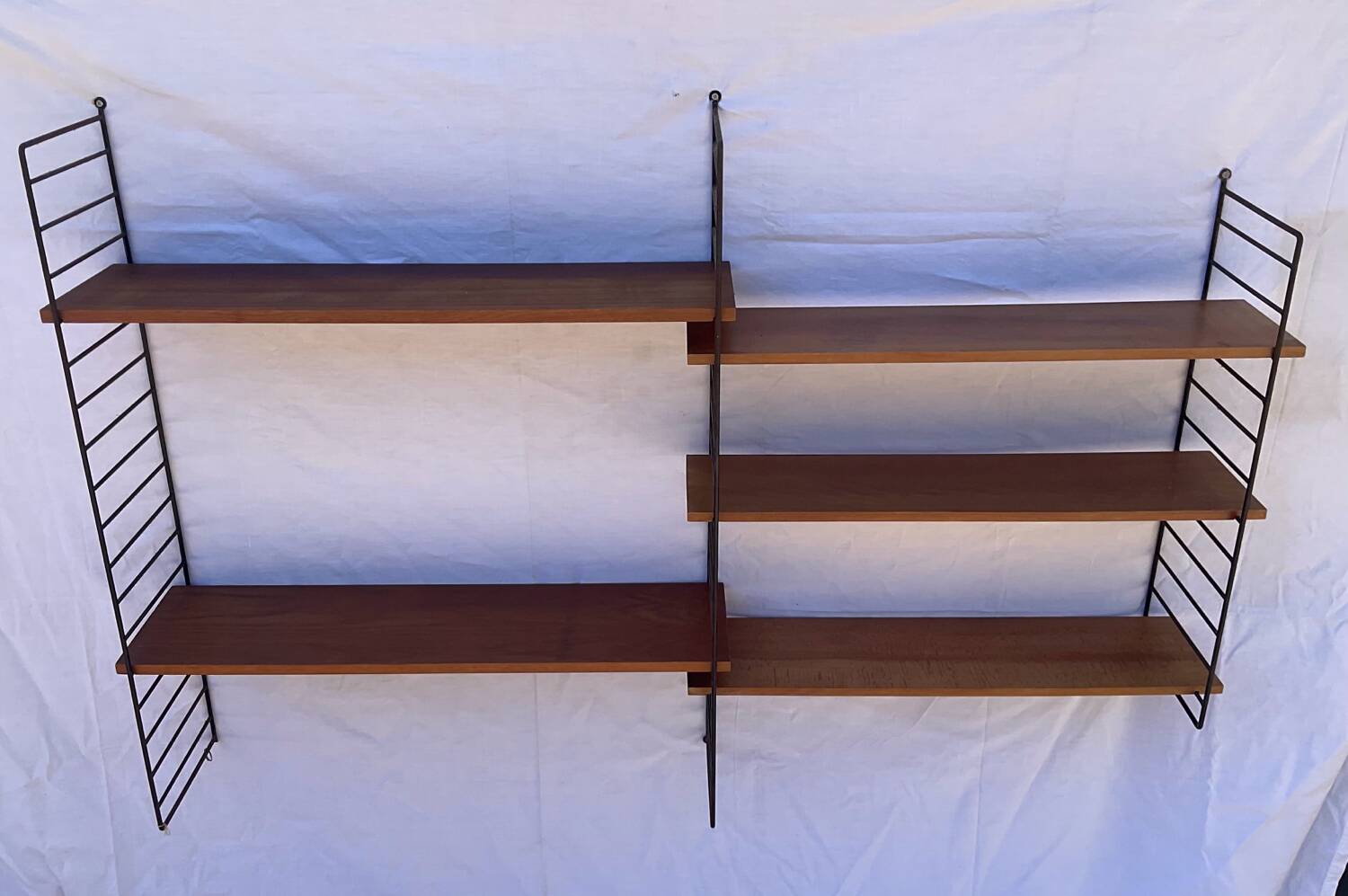 1960s String shelf in teak and metal