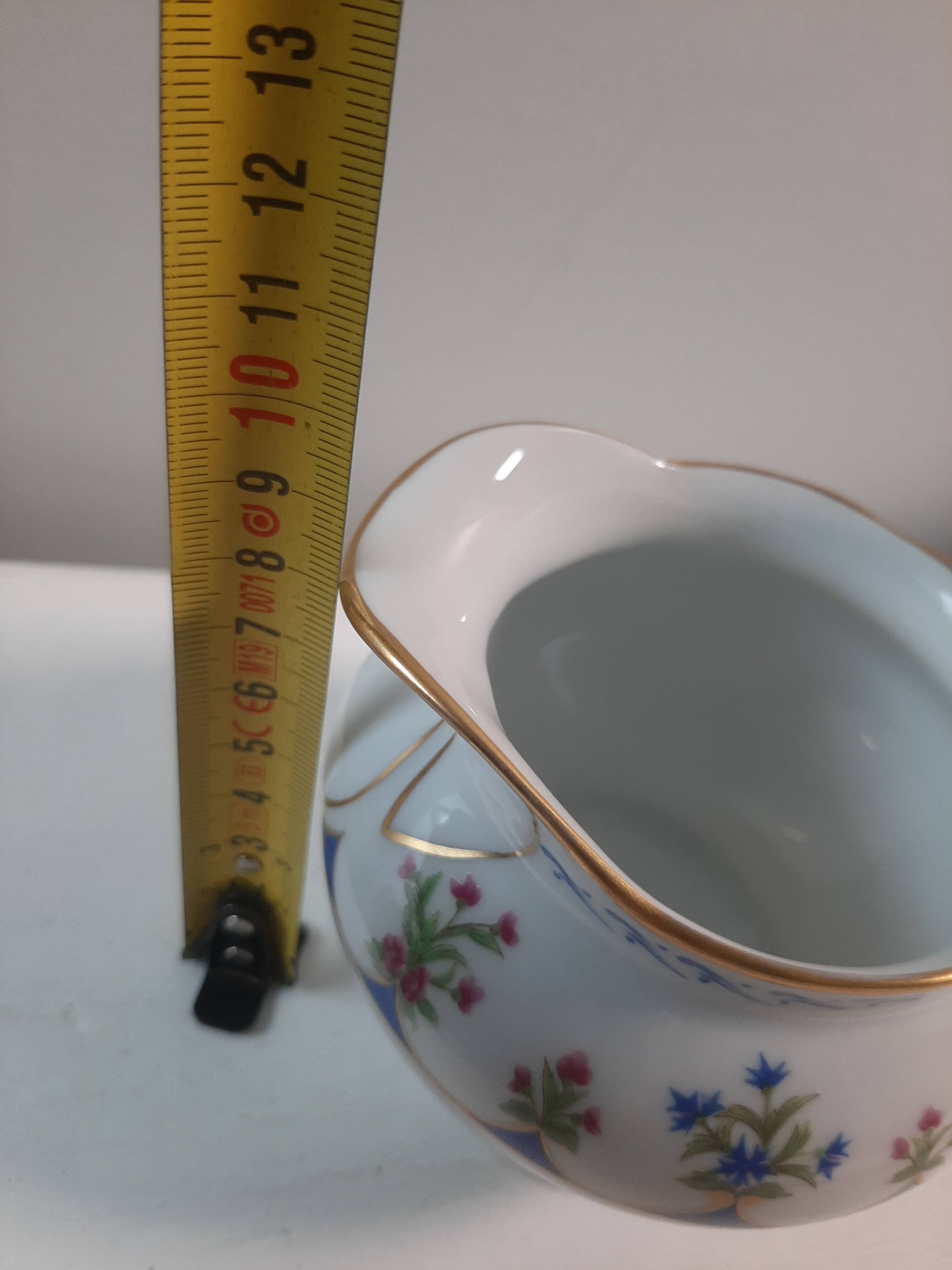 Pot à lait en porcelaine Bernardaud Limoges