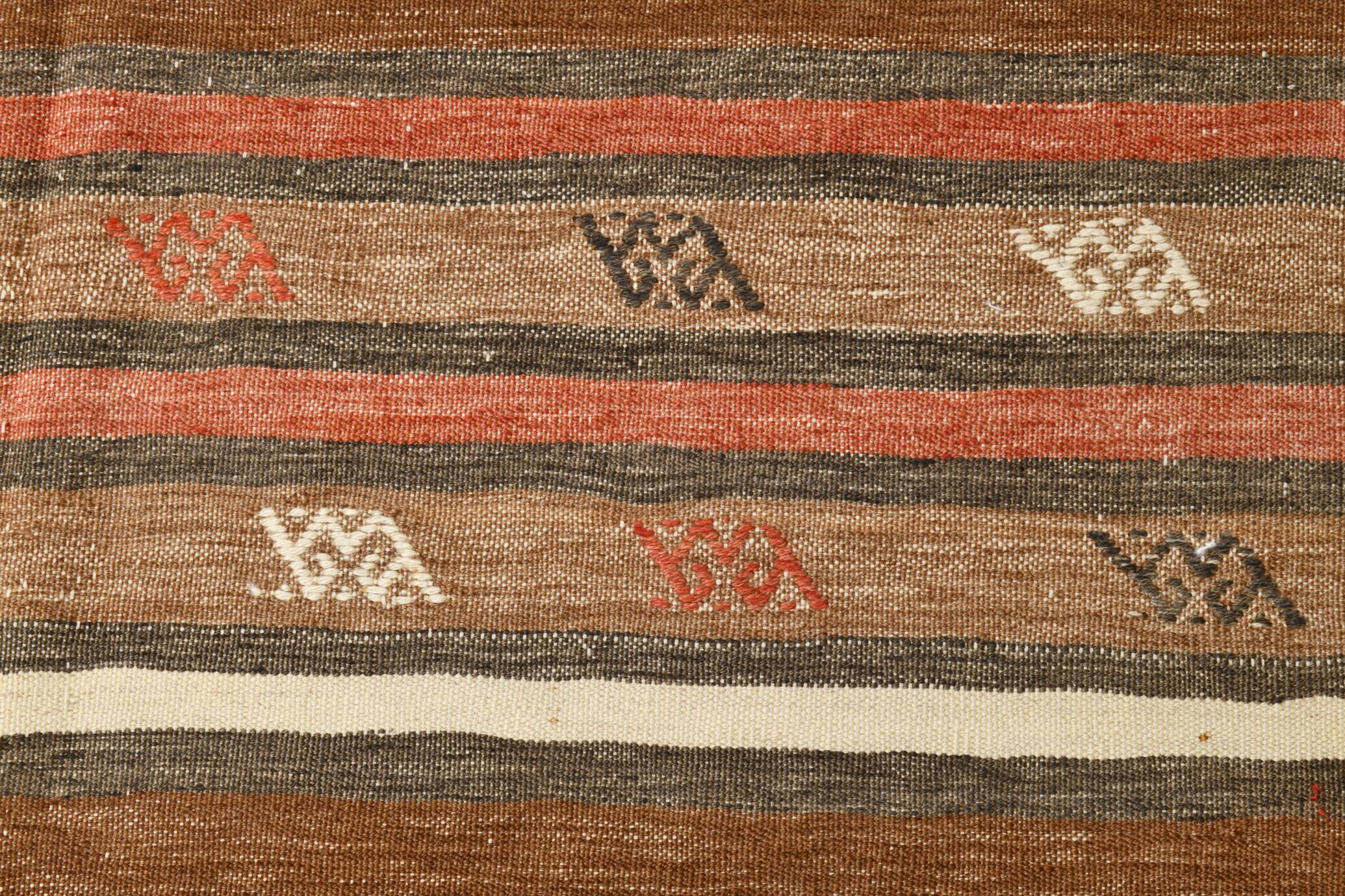 5x7 Faded Brown Antique Kilim Rug, 136x195Cm Handknotted Wool Carpet