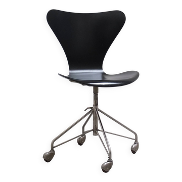 1st edition '3117' swivel desk chair by Arne Jacobsen for Fritz Hansen, 1955