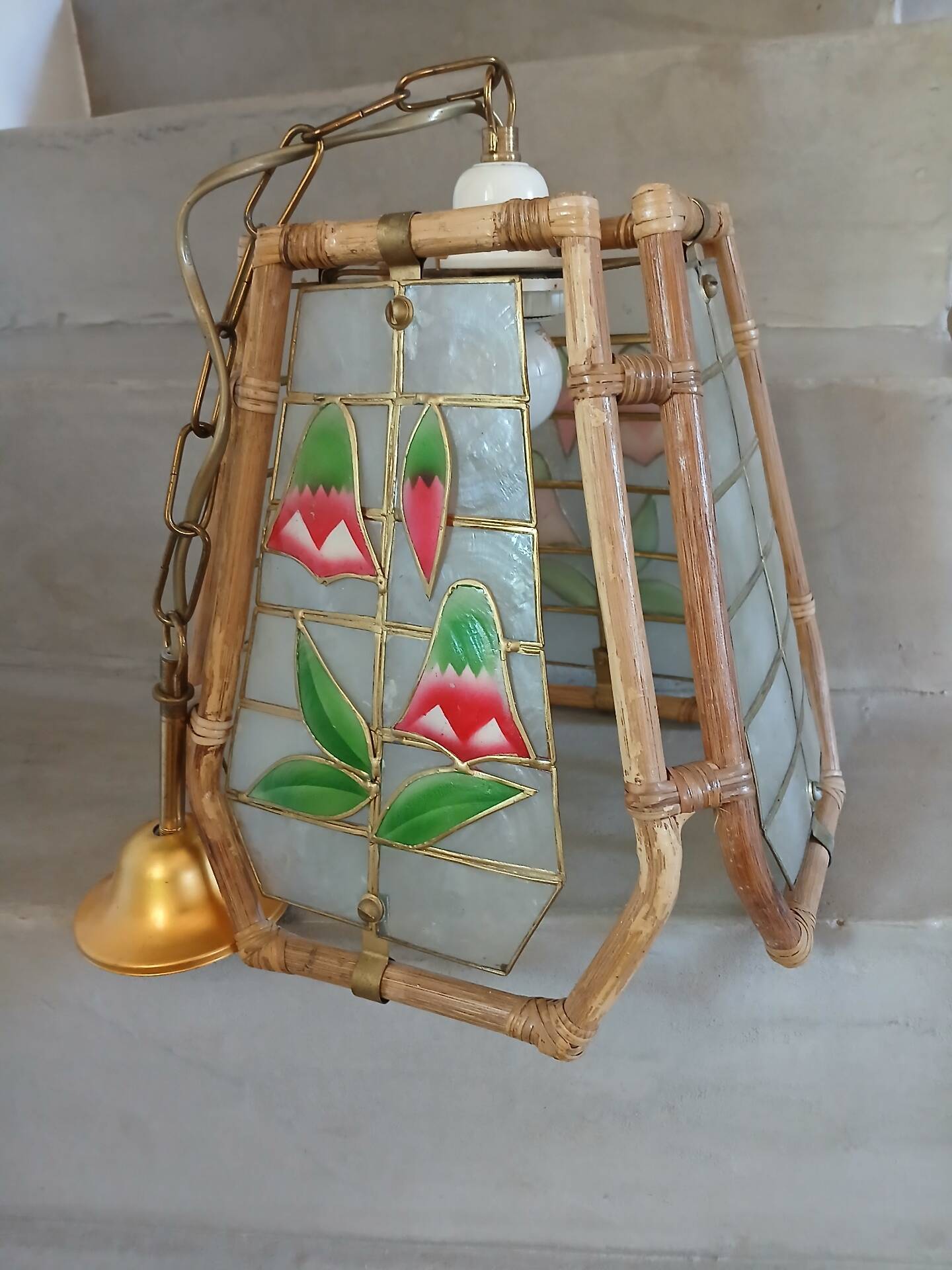 Suspension vintage rotin et nacre
