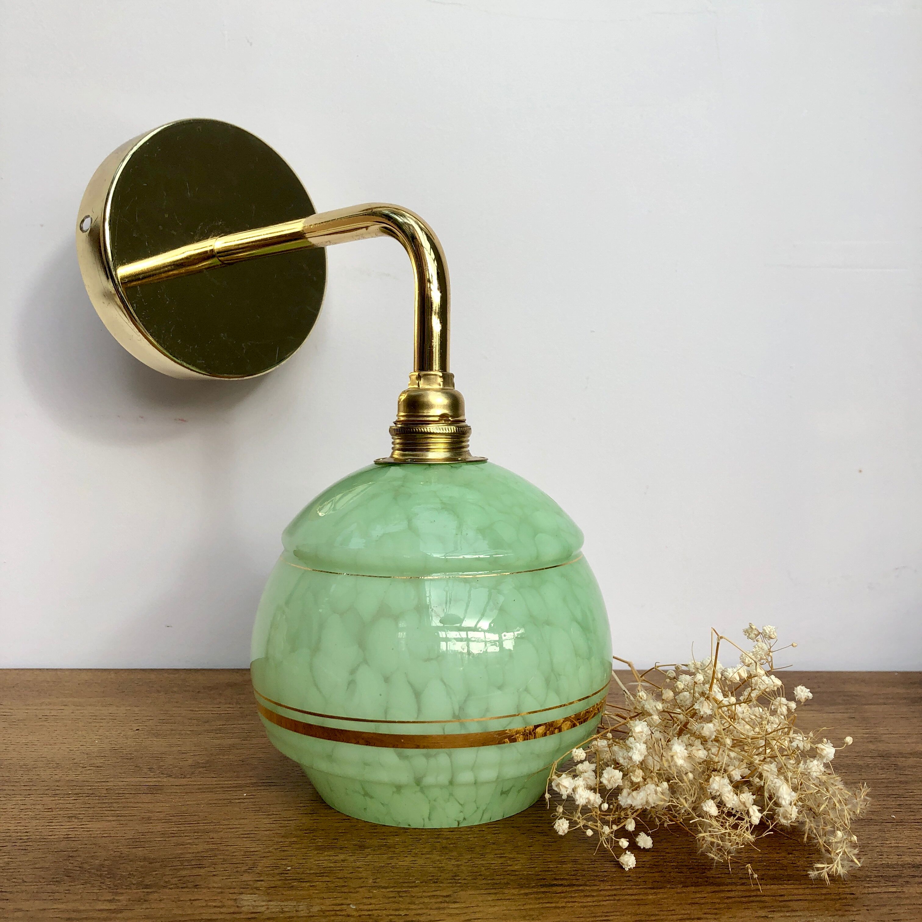 Applique tulipe vintage en verre de Clichy mint et doré Selency