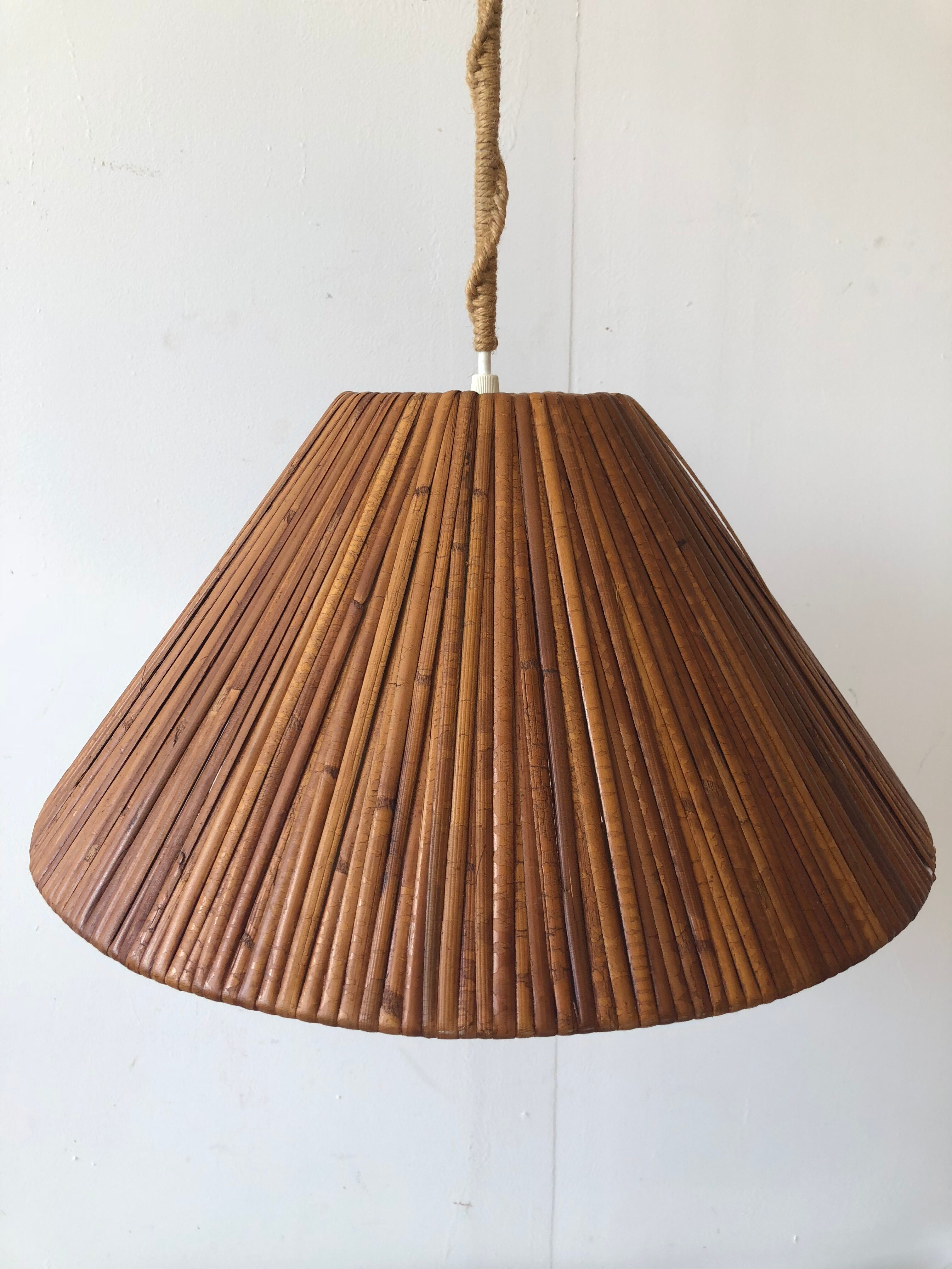 Vintage rattan hanging lamp