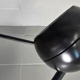 Calder Lamp, Metalarte