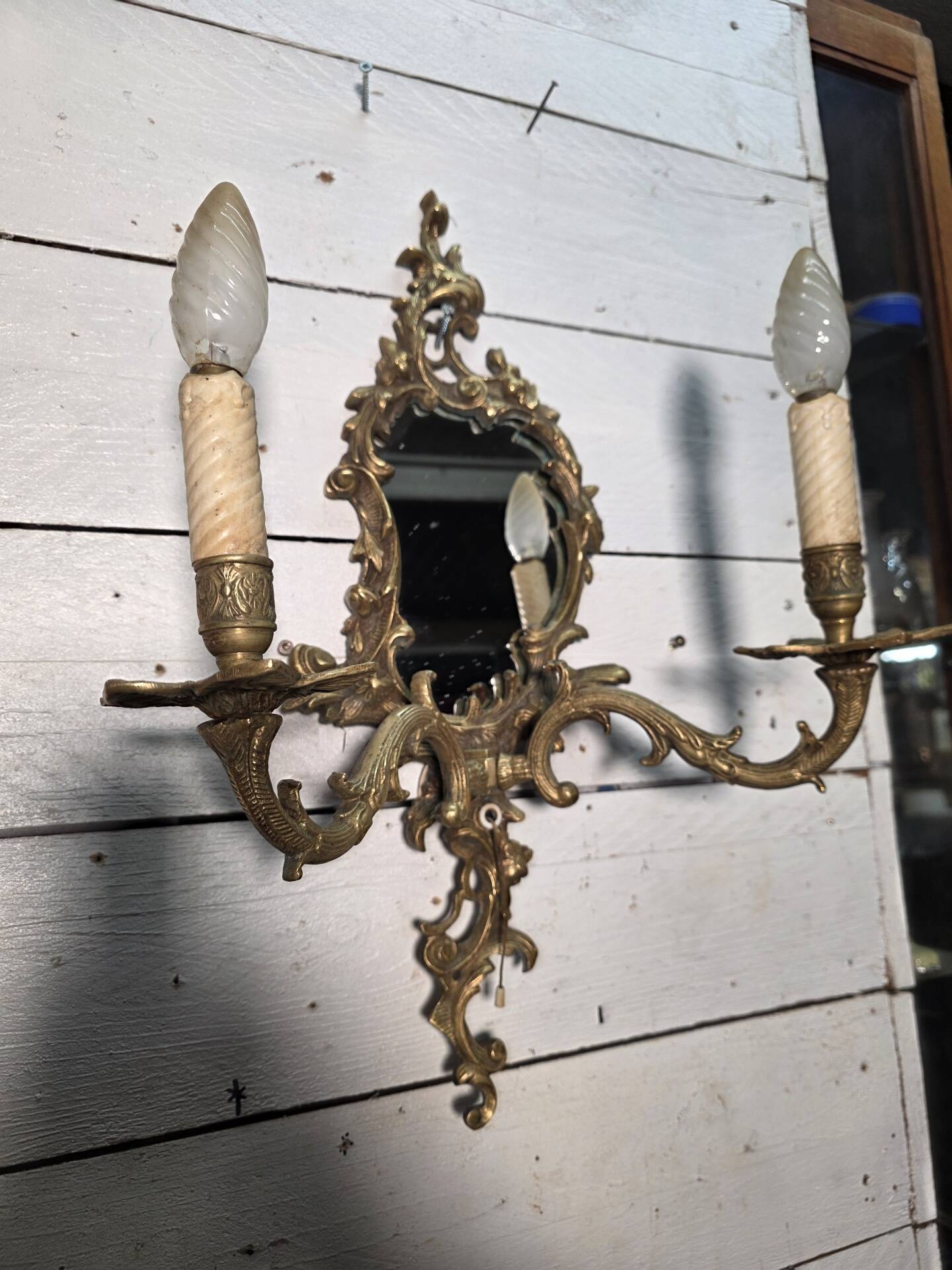 Applique miroir style Louis XV 