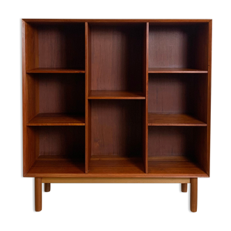 Teak bookcase by Peter Hvidt & Orla Mølgaard-Nielsen