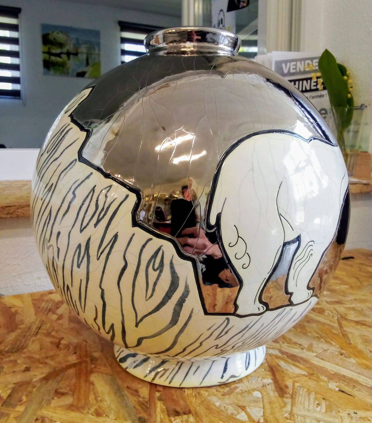 Vase Boule "ICEBERG" par Danillo CURETTI Emaux de Longwy Numéroté 24/100
