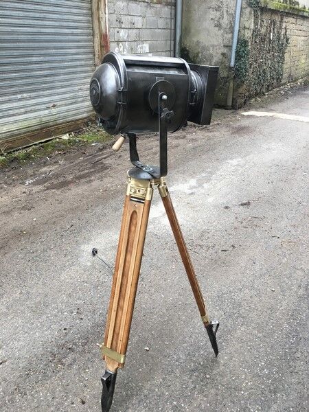 Cremer 1950 projector