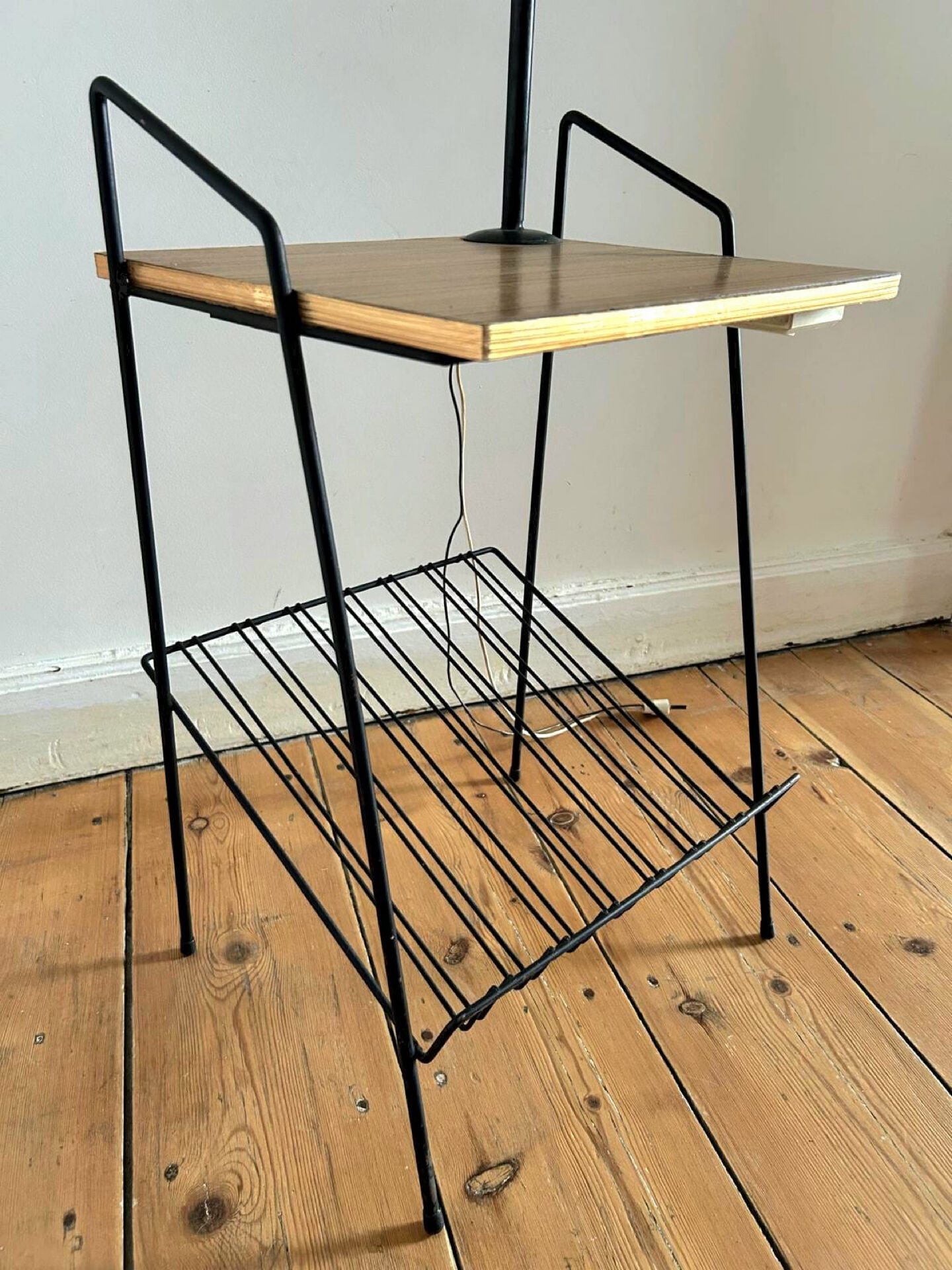 Magazine table with vintage floor lamp, antique side furniture, l
