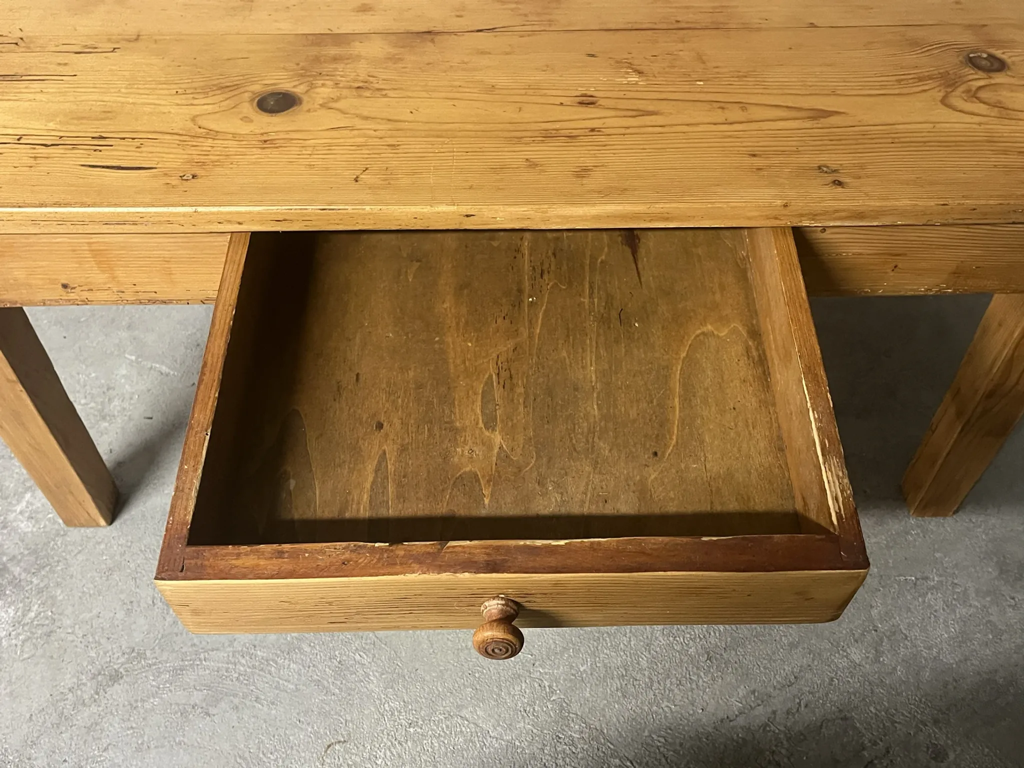 Table basse de ferme