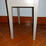 80 x 52 cm side table