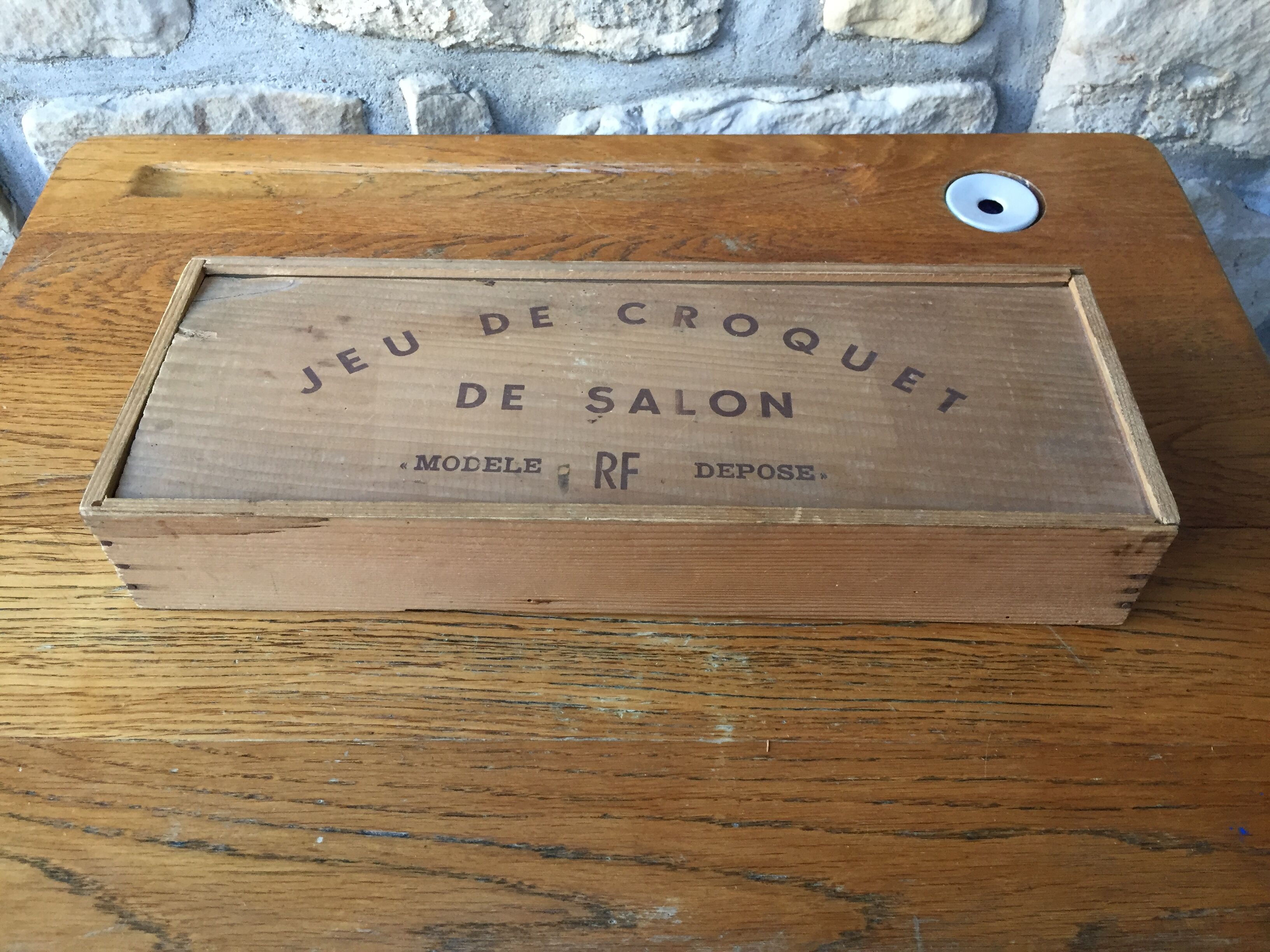 Old wooden lounge croquet game in its box