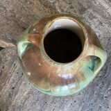 Ceramic vase with handle