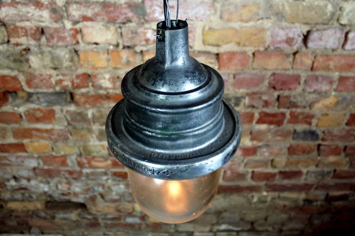 Industrial soviet union aluminum lamp