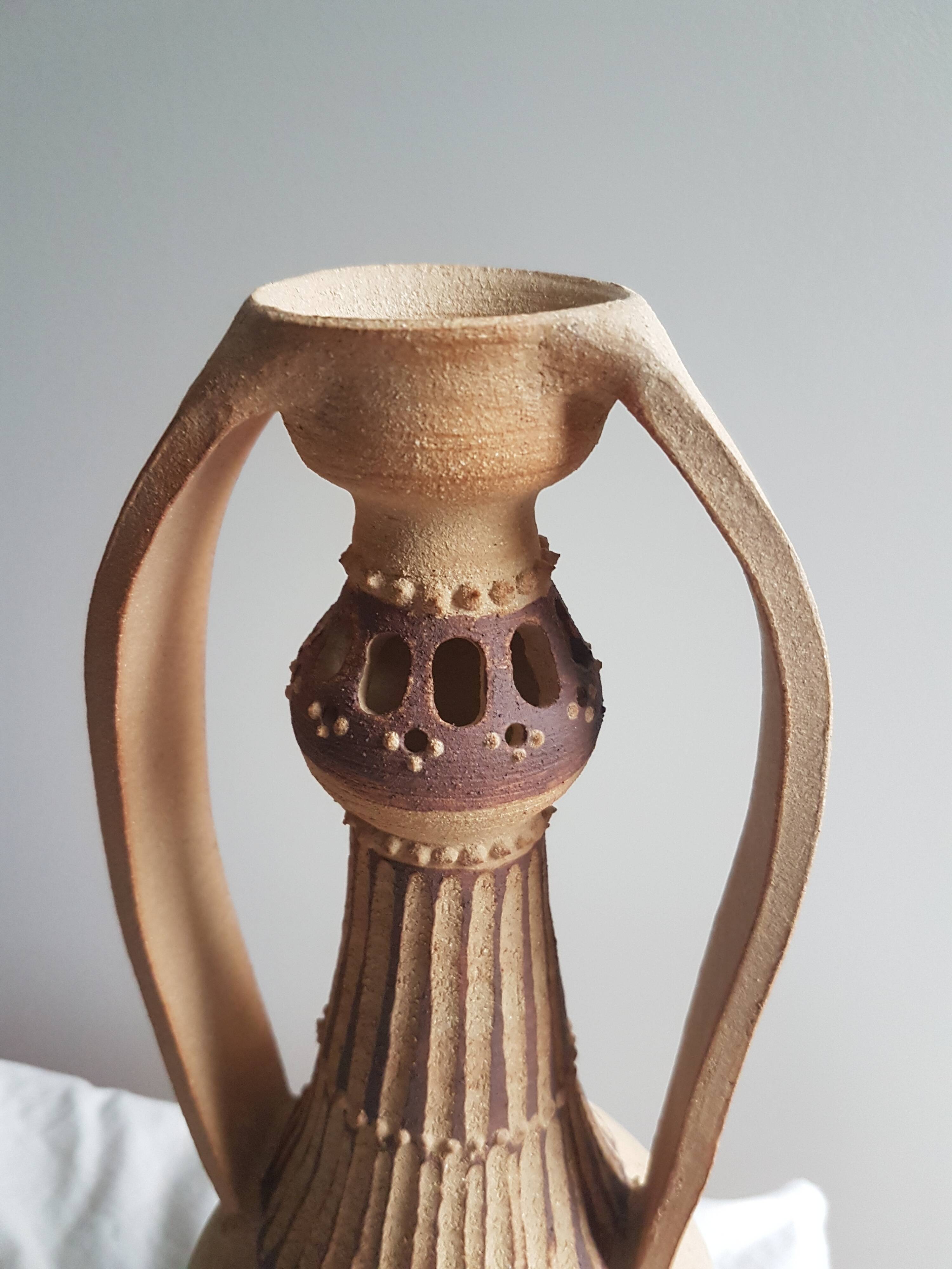 Large vase in Hispano-Moorish style in raw stoneware