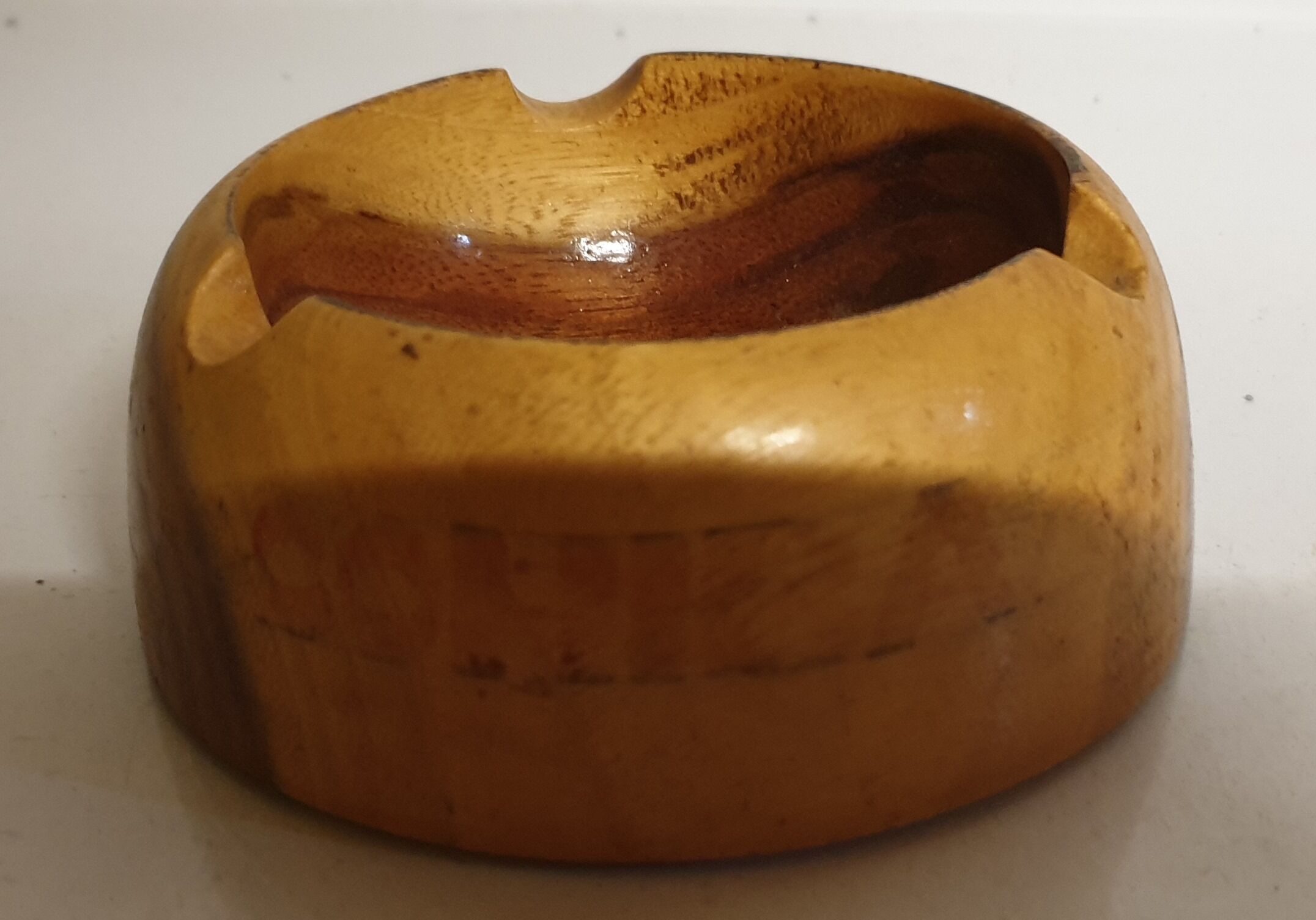 Former wooden ashtray turned cohiba