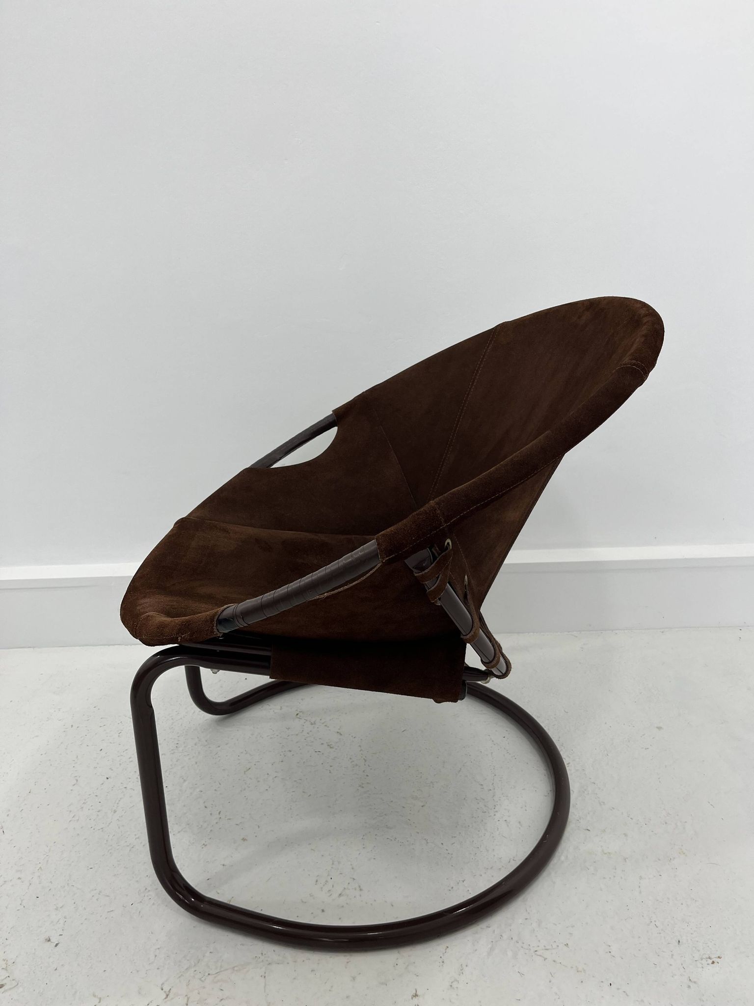 Fauteuil boule vintage en daim par Lusch & Co., 1970s