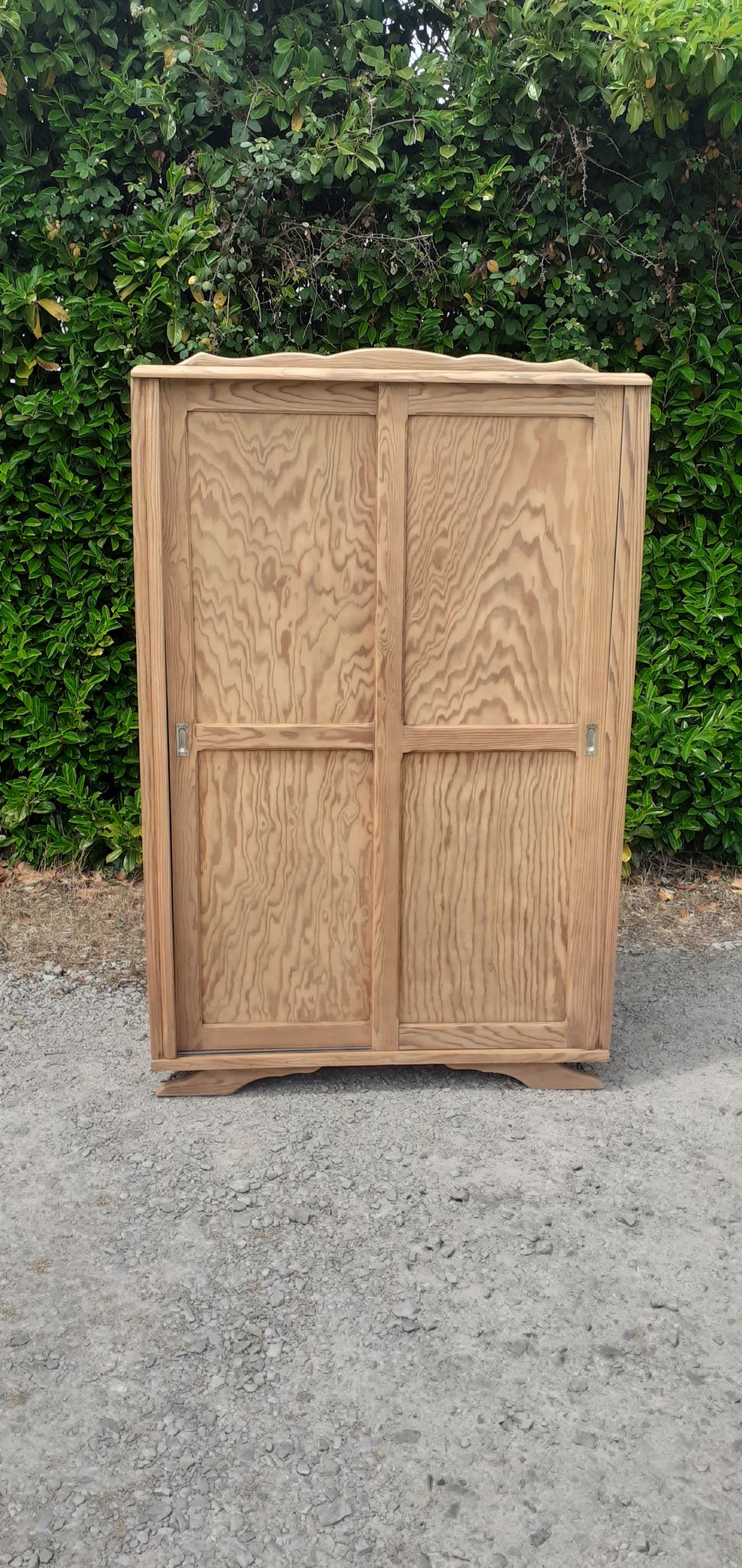 Armoire parisienne 2 portes coulissantes sapin bois brut