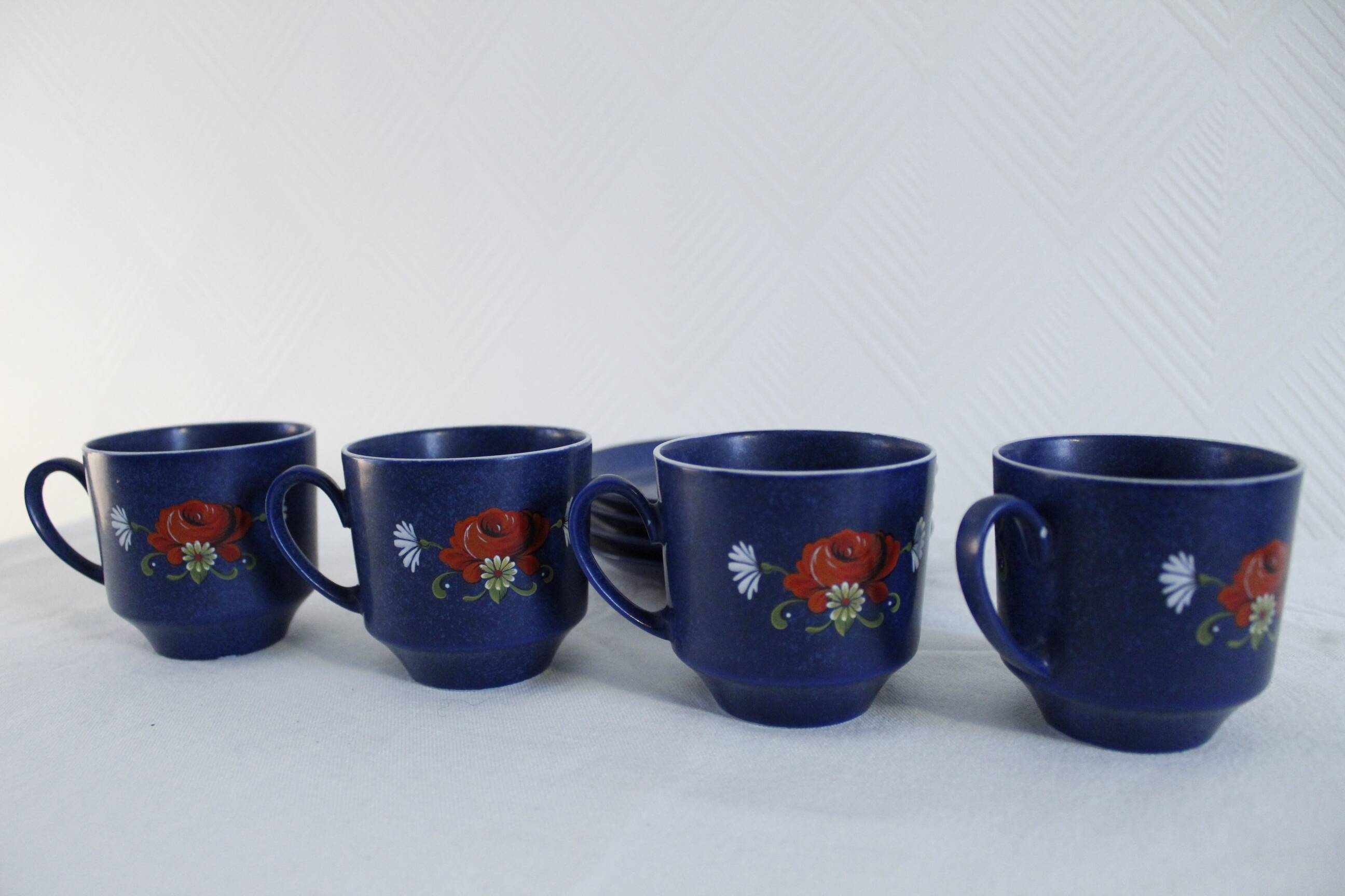 Vintage coffee set - blue and red flower patterns