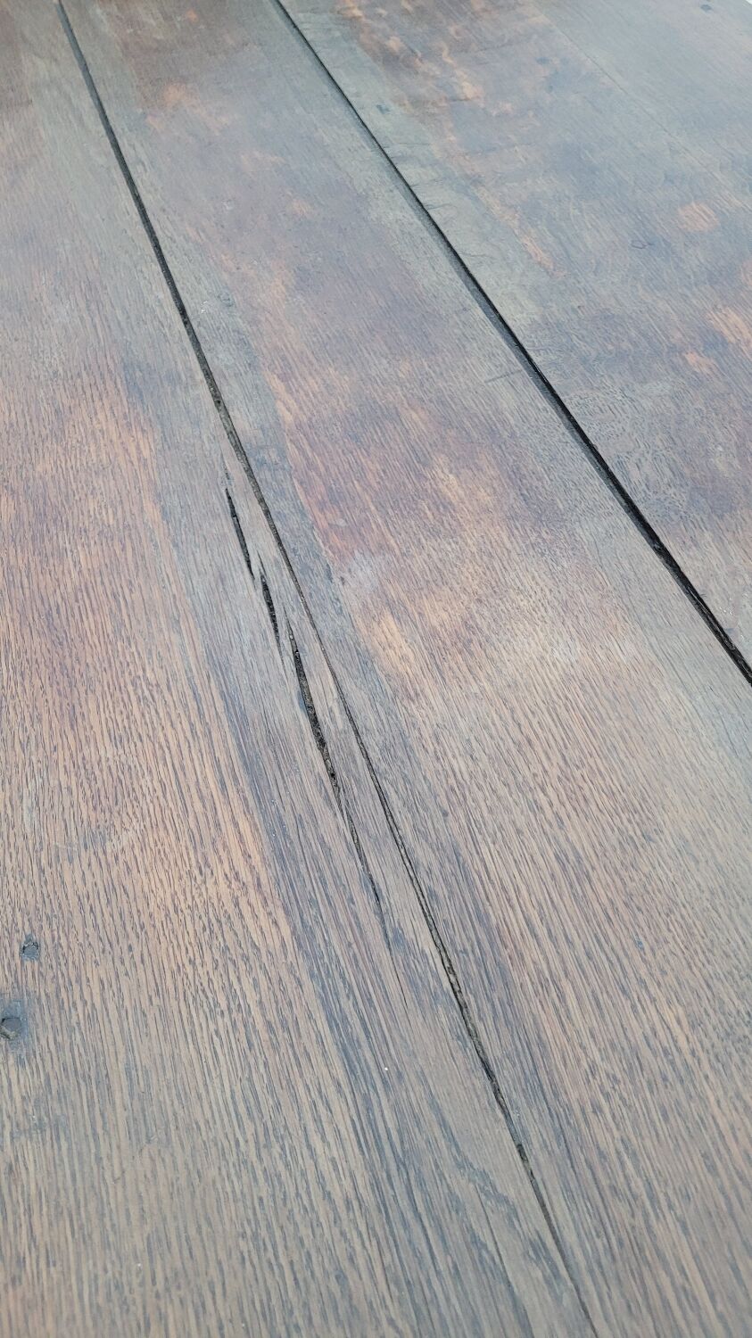 Burgundian oval farm table in 19th century solid oak with shutters - 1m93