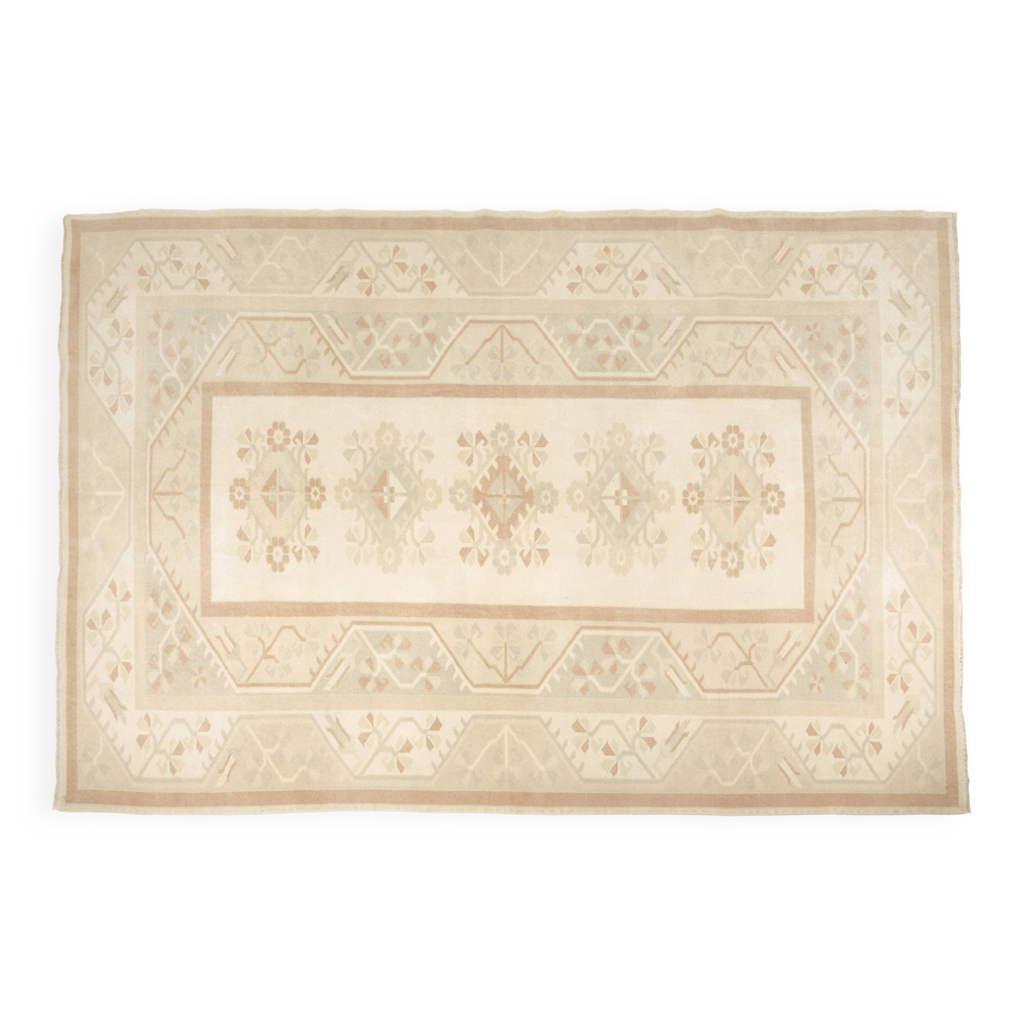 Vintage Anatolian Handknotted Rug