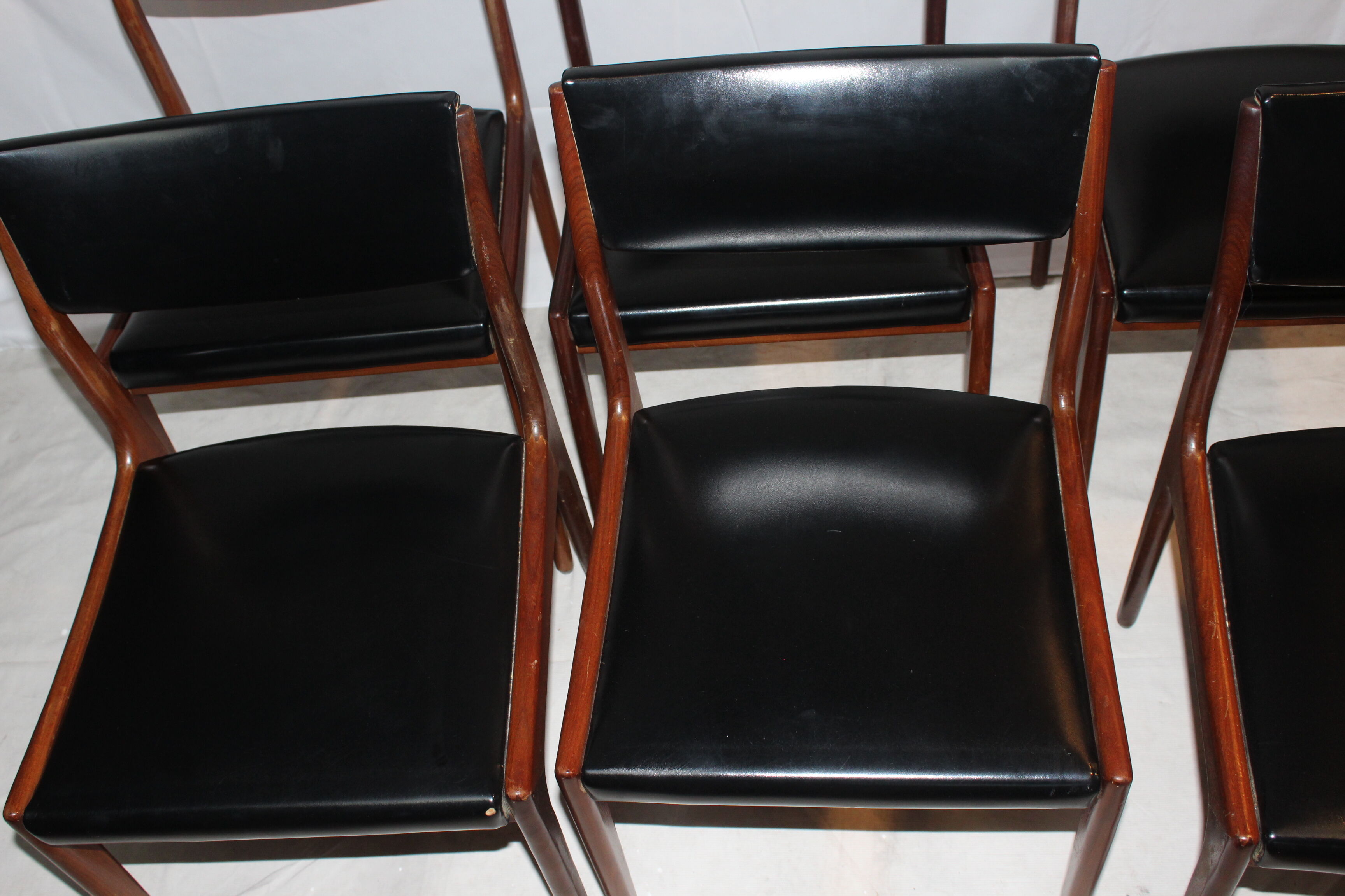 6 vintage scandinavian design chairs