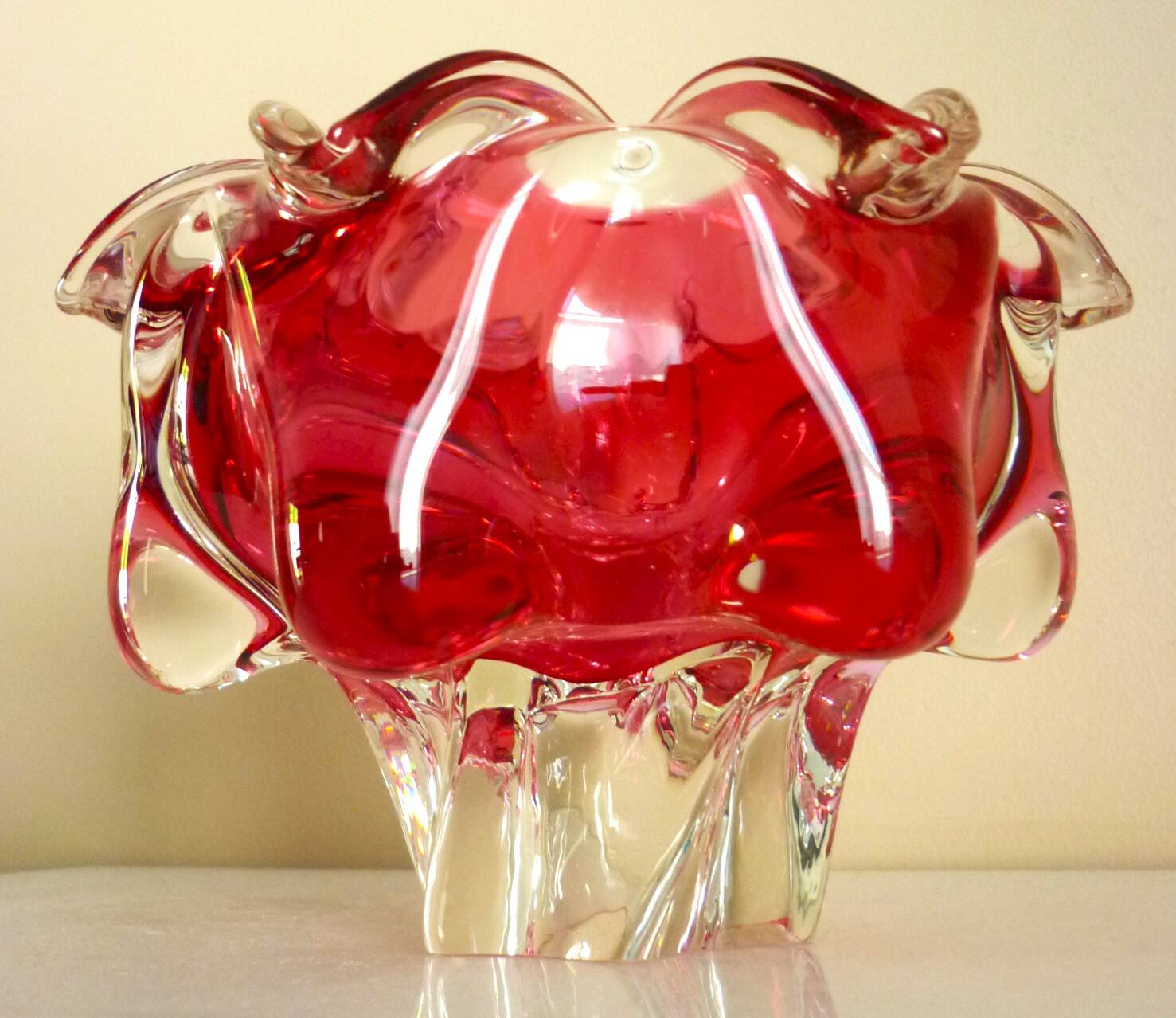 Vase, sculpture en cristal de bohème, années 60