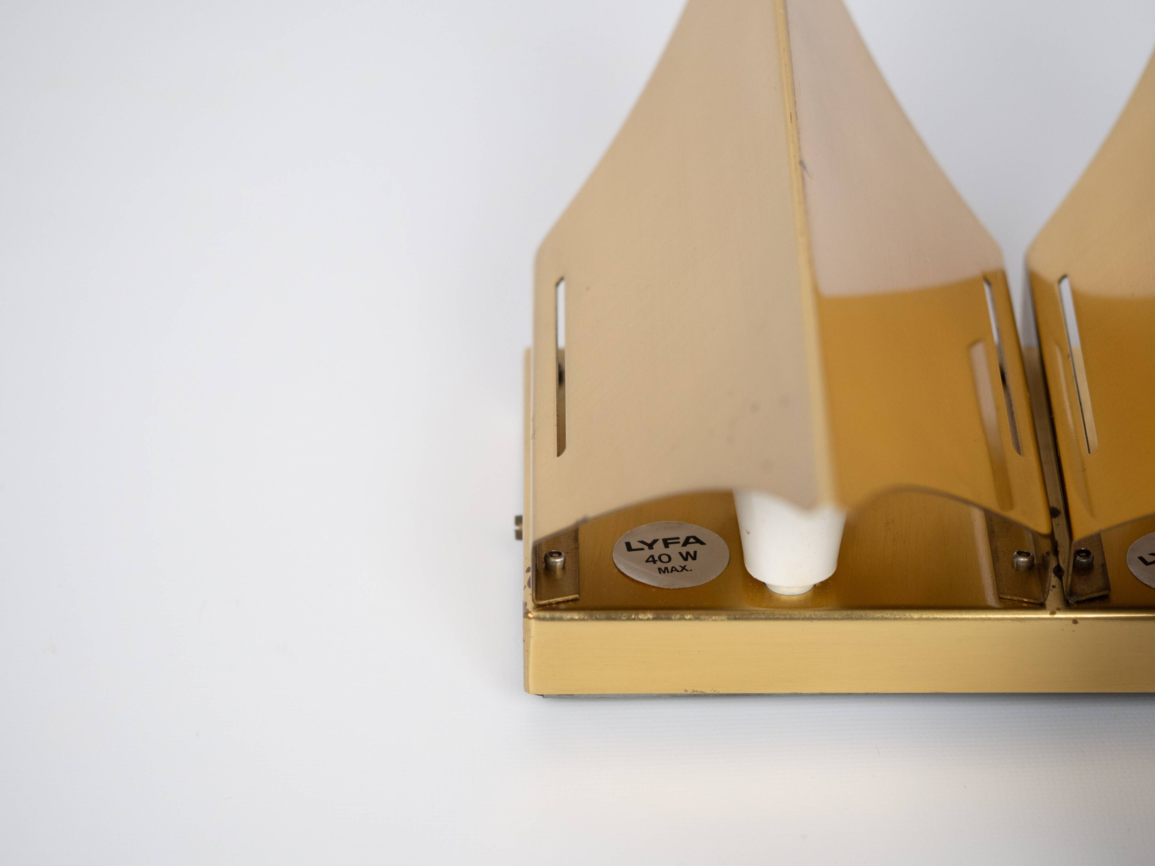 Paire de 2 appliques danoises Gothic 3 par Bent Karlby, Lyfa, années 1960