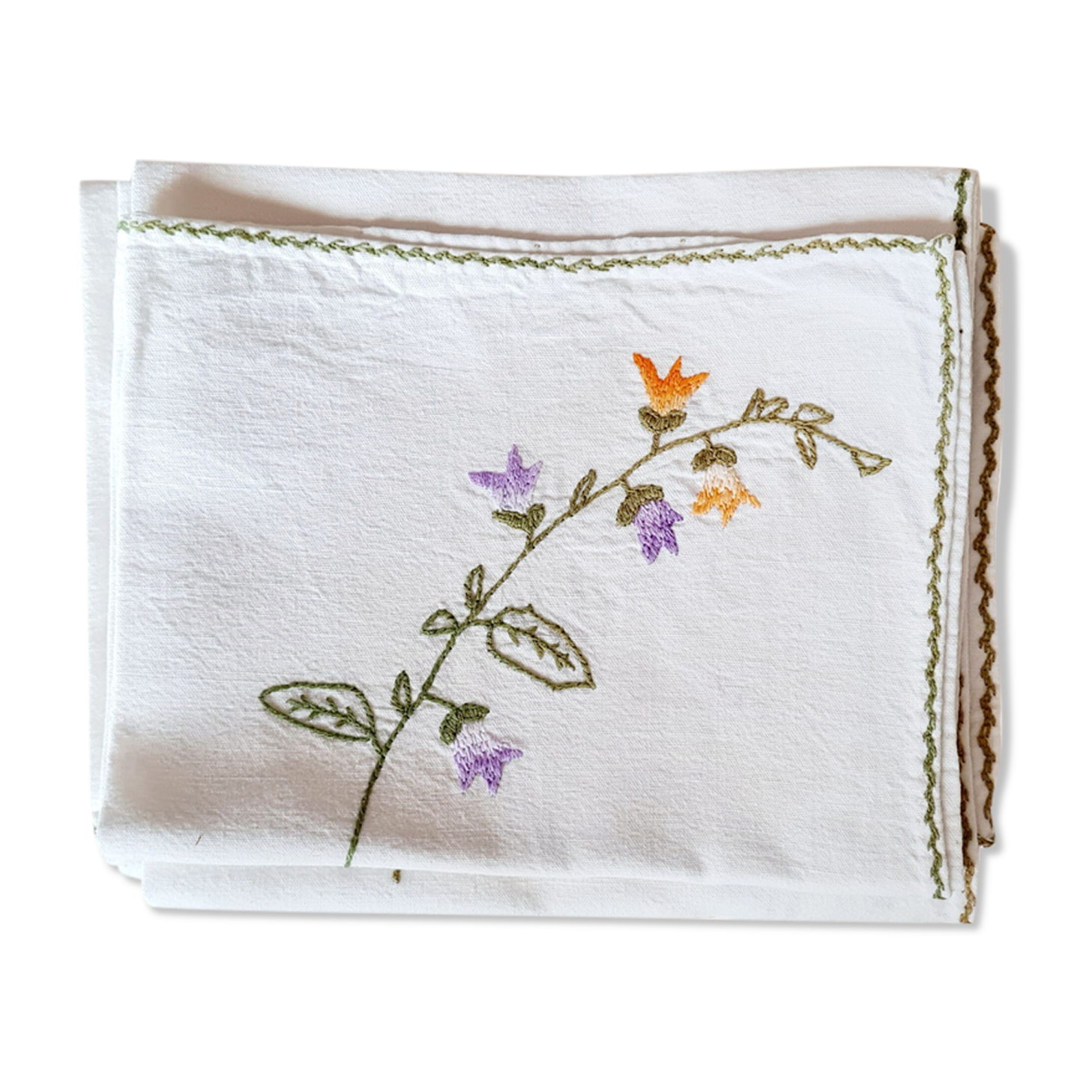 Set of 10 white towels embroidered flowers