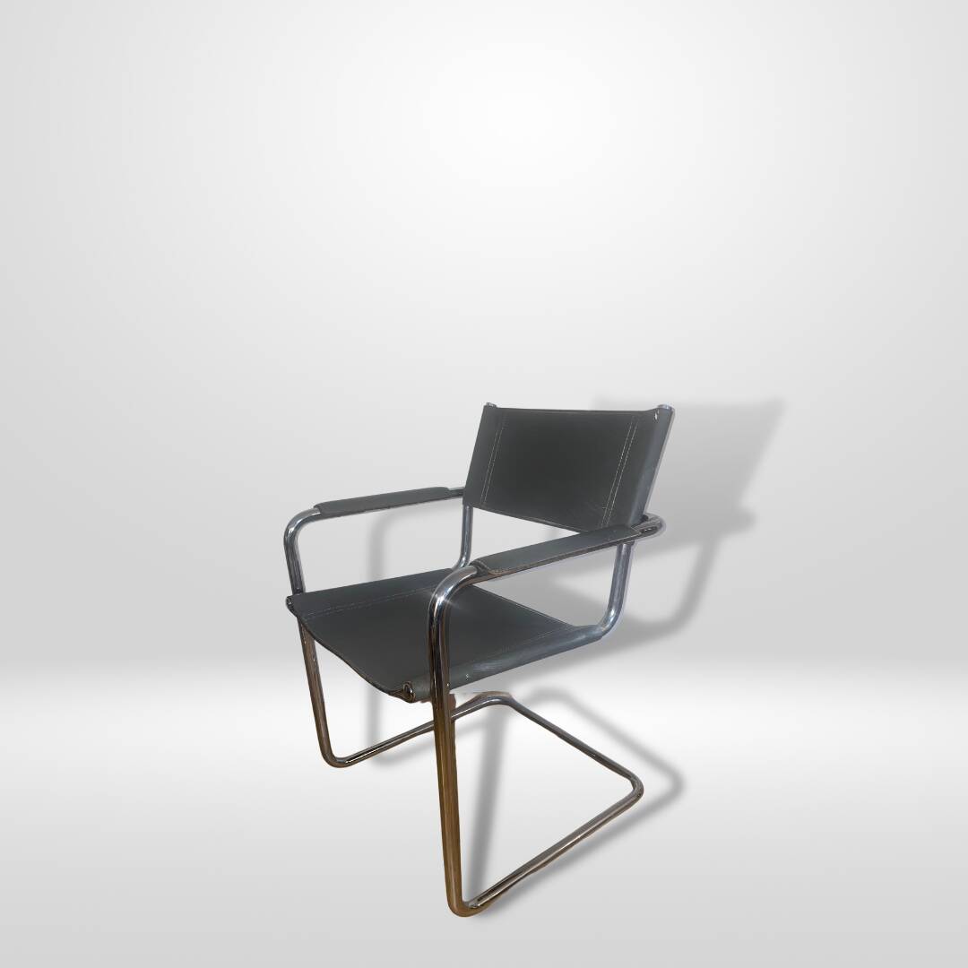 Vintage armchair by Mattéo Grassi, 1970