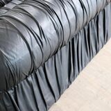 Vintage sofa by De Pas D’Urbino & Lomazzi in black leather for Dall’Oca, 19