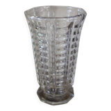 Vase sur pied verre ciselé 10 facettes