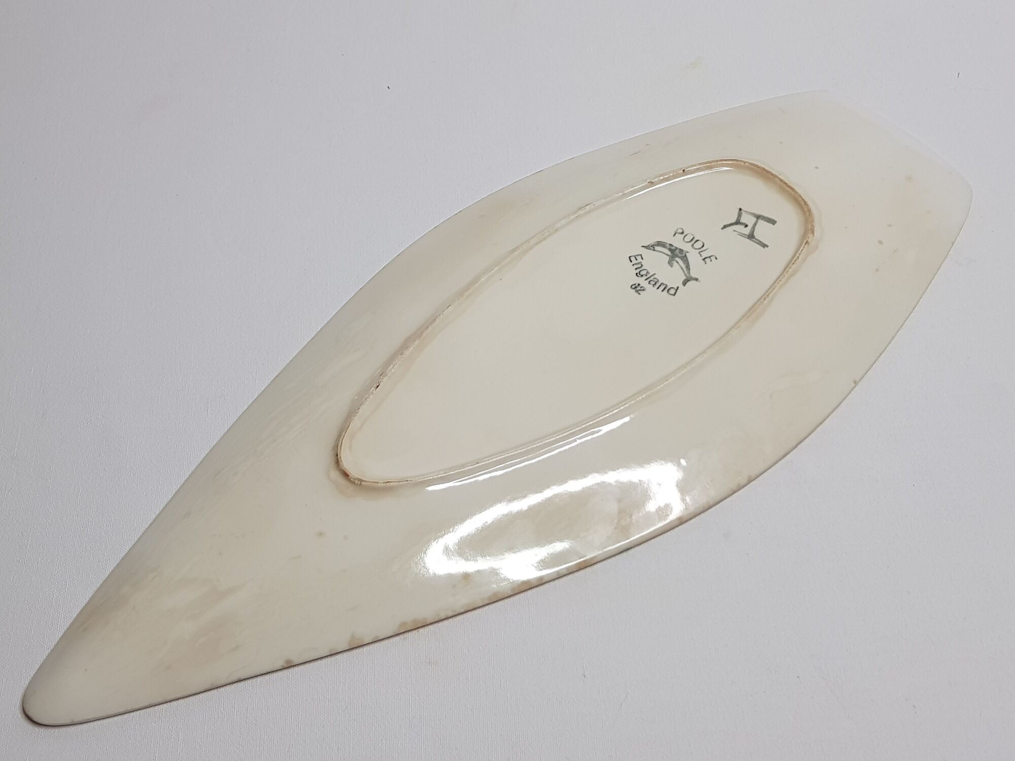 Enamel ceramic dish "Poole Pottery Delphis" 44 cm, 1970