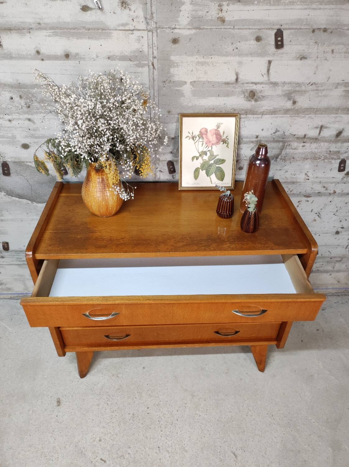 Commode vintage