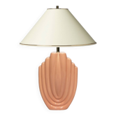 Lampe de table en céramique rose saumon des années 1980 art déco pastel midcentury golden girls