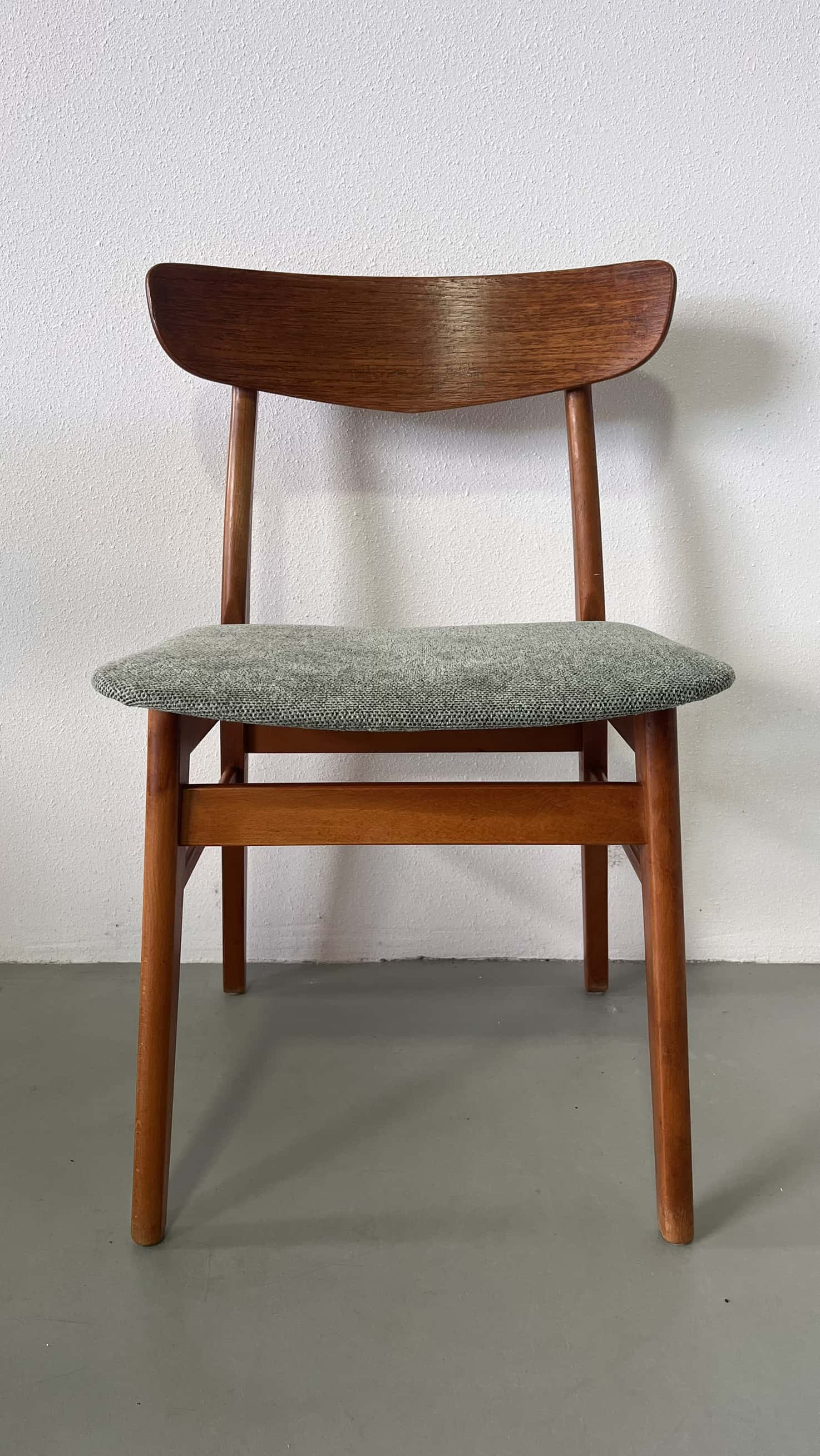 Vintage set of 6 chairs